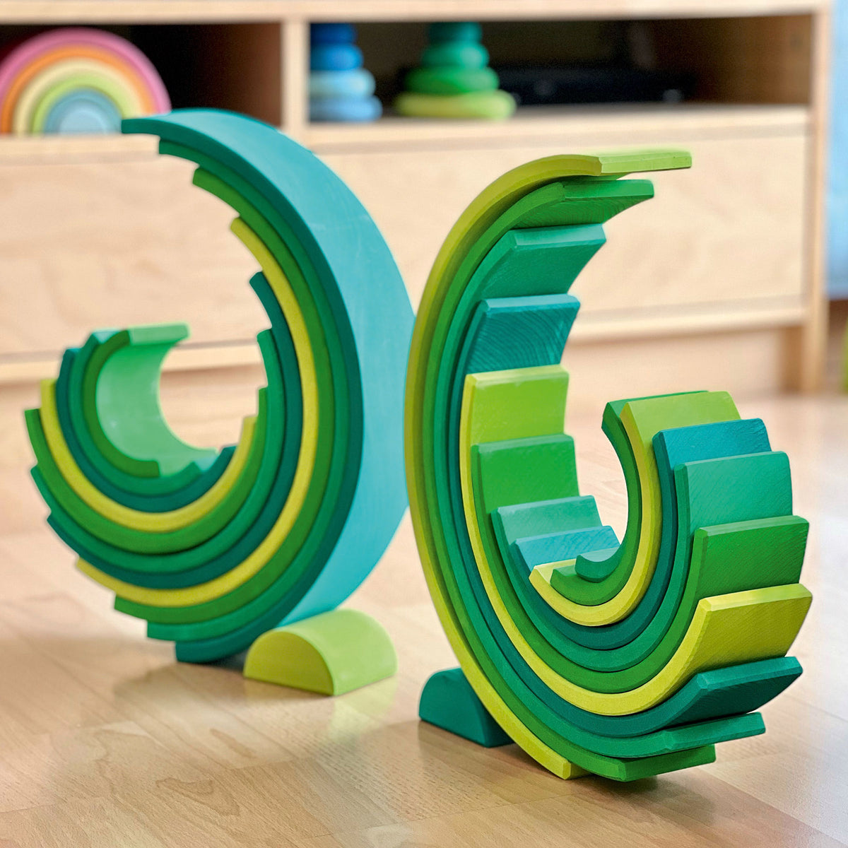 Großer Regenbogen Wiesengrün
